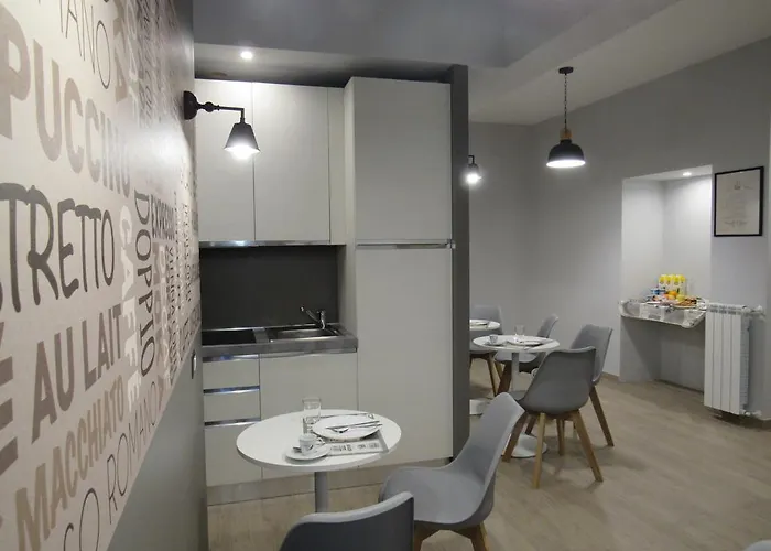 Pianeta 127 Oda ve Kahvaltı Roma